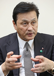 杉山 武史氏